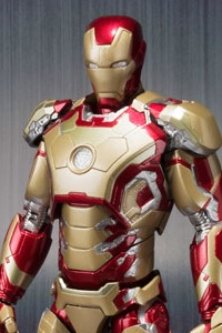 BANDAI SPIRITS S.H.Figuarts Iron Man Mark 42
