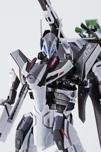 BANDAI SPIRITS DX Chogokin VF-31F Siegfried (Messer Ihlefeld Unit)