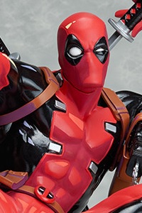 GOOD SMILE COMPANY (GSC) Deadpool Breaking the Fourth Wall PVC Figure