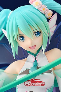 AMAKUNI Racing Miku 2017 Ver. 1/1 PVC Figure