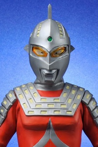 X PLUS Gigantic Series Ultra Seven PVC Figure