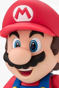 BANDAI SPIRITS S.H.Figuarts Mario (New Package Ver.)