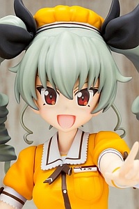 KOTOBUKIYA Girls und Panzer das Final Anchovy Coco's Uniform Ver. 1/7 PVC Figure