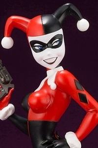 KOTOBUKIYA ARTFX+ DC UNIVERSE Harley Quinn Animated 1/10 PVC Figure