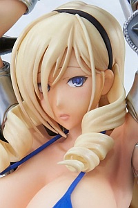 Q-six Walkure Romanze Celia Cumani Aintree End Card Ver. 1/7 PVC Figure