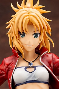 KOTOBUKIYA Fate/Apocrypha Saber of Red 1/7 PVC Figure