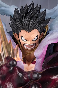 BANDAI SPIRITS Figuarts ZERO Monkey D. Luffy -Gear 4: Leo Bazooka-