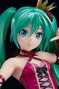 MAX FACTORY Hatsune Miku -Project DIVA- F 2nd Hatsune Miku Vintage Dress Ver. 1/7 PVC Figure