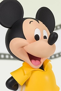 BANDAI SPIRITS Figuarts ZERO Mickey Mouse 1980s