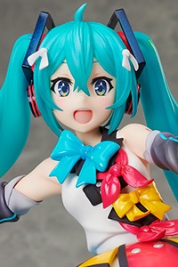 FuRyu Hatsune Miku Magical Mirai 2018 Ver. 1/7 PVC Figure