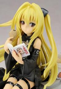 ALPHA x OMEGA To LOVE-ru -Trouble- Golden Darkness 1/8 PVC Figure