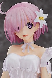 GOOD SMILE COMPANY (GSC) Fate/Grand Order Shielder/Mash Kyrielight Heroic Spirit Formal Dress Ver. 1/7 PVC Figure