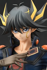 AMAKUNI Yu-Gi-Oh! 5D's Fudo Yusei 1/7 PVC Figure (2nd Production Run)