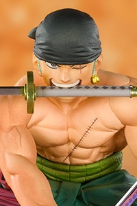 BANDAI SPIRITS Figuarts ZERO Kaizoku Kari no Zoro