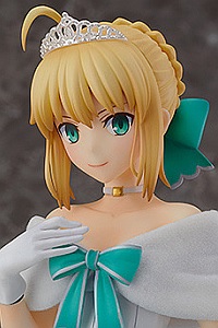 GOOD SMILE COMPANY (GSC) Fate/Grand Order Saber/Altria Pendragon Heroic Spirit Formal Dress Ver. 1/7 PVC Figure