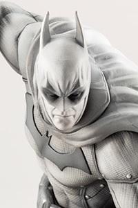 KOTOBUKIYA ARTFX+ DC UNIVERSE Batman Arkham Series 10th Anniversary Limited Edition 1/10 PVC Figure