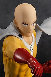 GOOD SMILE COMPANY (GSC) POP UP PARADE One-Punch Man Saitama Hero Suit Ver. PVC Figure