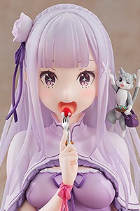 KADOKAWA KDcolle Re:Zero -Starting Life in Another World- Emilia Birthday Cake Ver. 1/7 PVC Figure