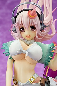 ques Q Super Sonico Love Bomber! 1/7 PVC Figure