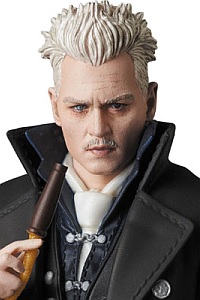 MedicomToy MAFEX Grindelwald Action Figure