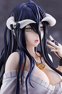 Union Creative Overlord Albedo so-bin Ver. 1/6 PVC Figure (2nd Production Run)