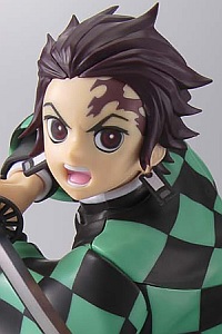 BANDAI SPIRITS Kimetsu Mokei Kamado Tanjiro Plastic Kit