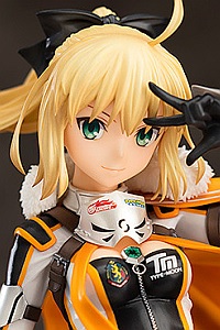 GOODSMILE RACING & TYPE-MOON RACING Altria Pandragon Race Queen Ver. 1/7 PVC Figure