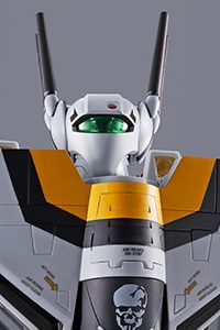 BANDAI SPIRITS DX Chogokin First Production Limited Edition VF-1S Valkyrie Roy Fokker Special