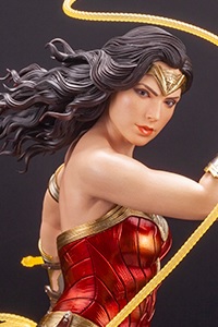 KOTOBUKIYA ARTFX DC UNIVERSE Wonder Woman -WW84- 1/6 PVC Figure