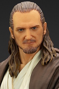 KOTOBUKIYA ARTFX+ Star Wars: The Phantom Menace Qui-Gon Jinn 1/10 PVC Figure