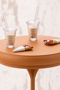 KOTOBUKIYA Sousai Shoujo Teien After School Cafe Table 1/10 Plastic Kit