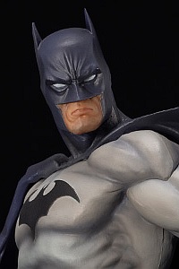KOTOBUKIYA ARTFX DC UNIVERSE Batman HUSH Renewal Package 1/6 PVC Figure