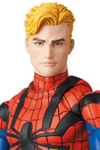 MedicomToy MAFEX No.143 SPIDER-MAN (BEN REILLY COMIC Ver.) Action Figure