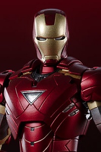 KOTOBUKIYA S.H.Figuarts Iron Man Mark 6 -BATTLE DAMAGE EDITION-