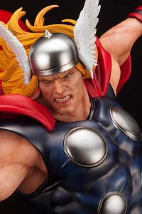 KOTOBUKIYA MARVEL AVENGERS THOR FINE ART STATUE 1/6 Cold Cast Figure