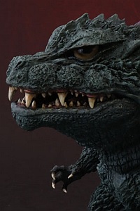 PLEX Defo-Real Godzilla (2000) General Distribution Edition PVC Figure