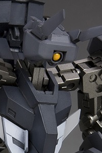 KOTOBUKIYA Frame Arms NSG-12α Kobold:RE2 1/100 Plastic Kit