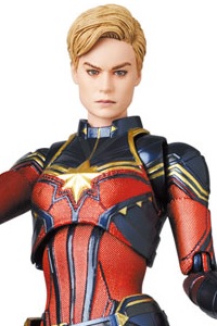 MedicomToy MAFEX No.163 CAPTAIN MARVEL (Endgame Ver.) Action Figure