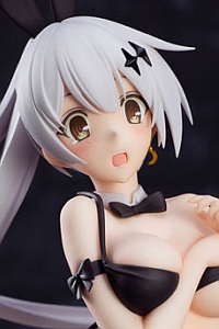 Phalaeno GIRLS' FRONTLINE Five-seveN Cruise QueenSwimsuit Damaged Ver. 1/7 PVC Figure