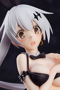 Phalaeno GIRLS' FRONTLINE Five-seveN Cruise Queen Swimsuit Damaged Ver. 1/7 PVC Figure