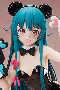 FREEing Kuma Kuma Kuma Bear Yuna Kuma Suit Ver. 1/4 PVC Figure