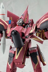 ARCADIA Macross Zero Perfect Transform SV-51γ Nora Polyansky Unit Final Battle Specification 1/60 Action Figure