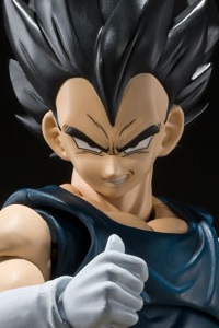 BANDAI SPIRITS S.H.Figuarts Vegeta SUPER HERO (Re-release)