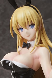 FREEing Azur Lane Bisoku Zenshintsu! North Carolina Bunny Ver. 1/4 PVC Figure