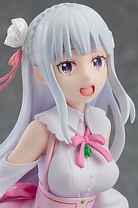 GOOD SMILE COMPANY (GSC) Re:Zero -Starting Life in Another World POP UP PARADE Emilia Memory Snow Ver. PVC Figure