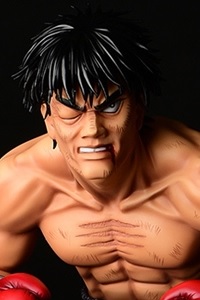 Hajime no Ippo Makunouchi Fighting Pose Damage Version Statue - ReRun