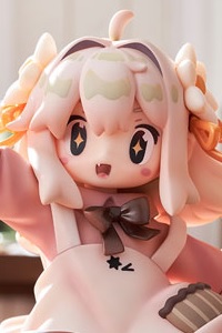 RIBOSE Minahoshi-chan PVC Figure