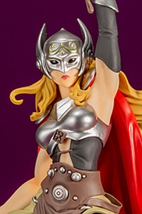 KOTOBUKIYA MARVEL BISHOUJO Thor (Jane Foster) 1/7 PVC Figure