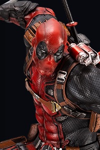 KOTOBUKIYA MARVEL UNIVERSE Deadpool FINE ART STATUE Signature Series Feat. Kucharek Brothers 1/6 Cold Cast Figure