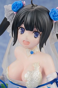 FuRyu Dungeon ni Deai o Motomeru no wa Machigatte Iru Darouka IV Hestia -Wedding Dress- 1/7 PVC Figure